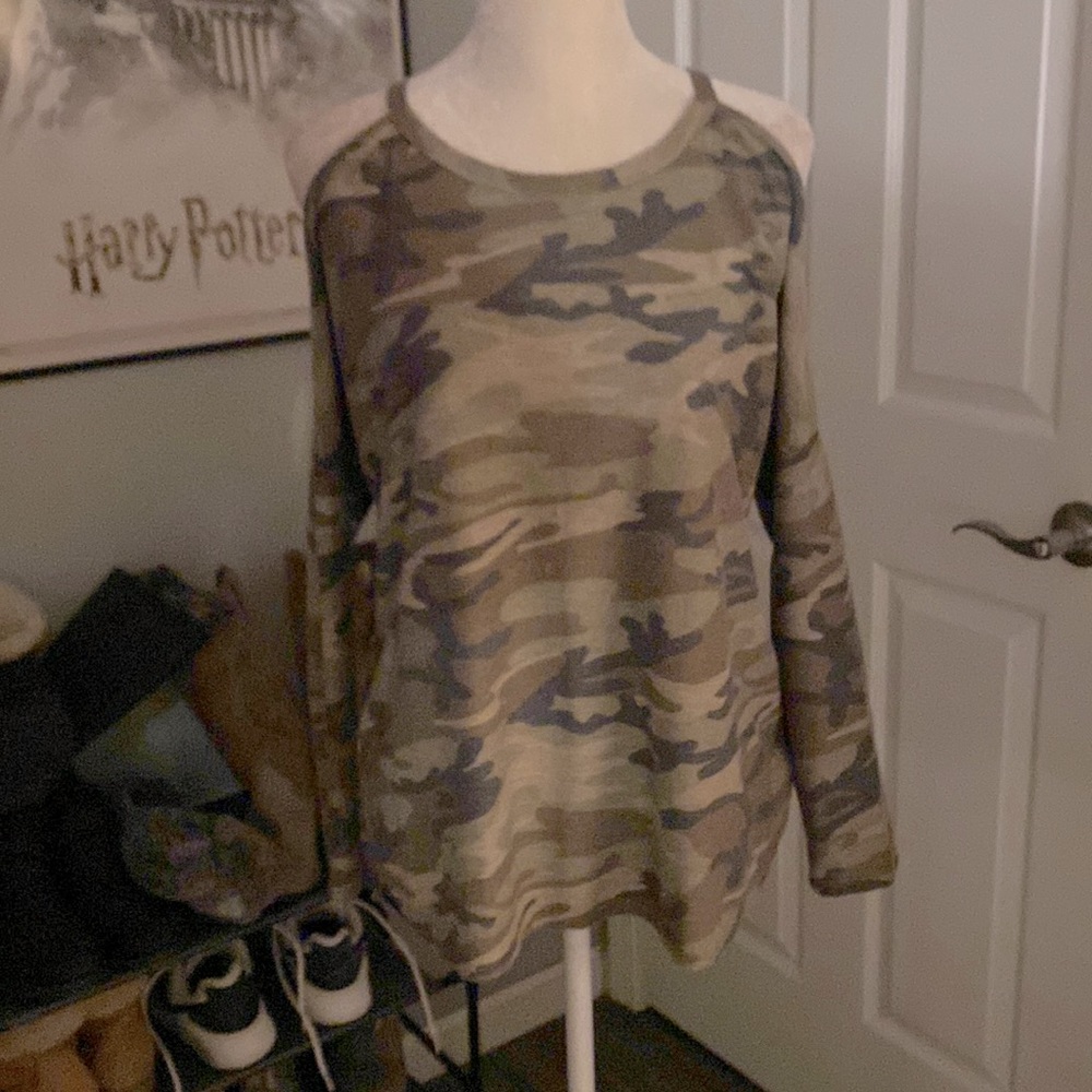 Camo on and off the shoulder shirt